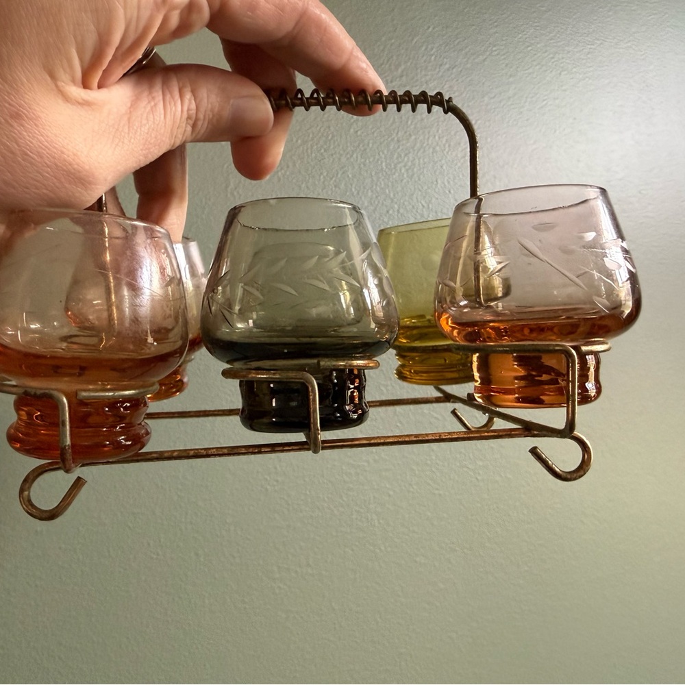 Vintage Cordial Shot Glass Etched Caddy and Glasses - Picture 4 of 9